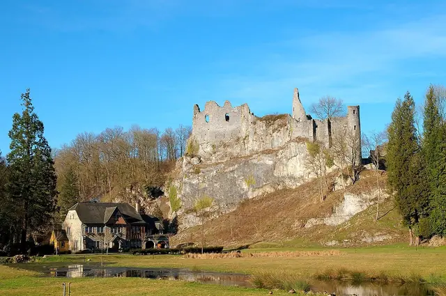 Kasteel van Montaigle