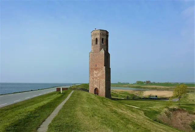 Plompe Toren