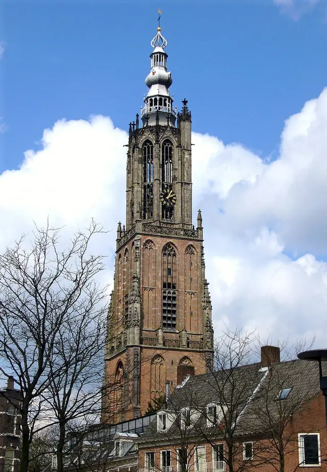 Onze-Lieve-Vrouwetoren